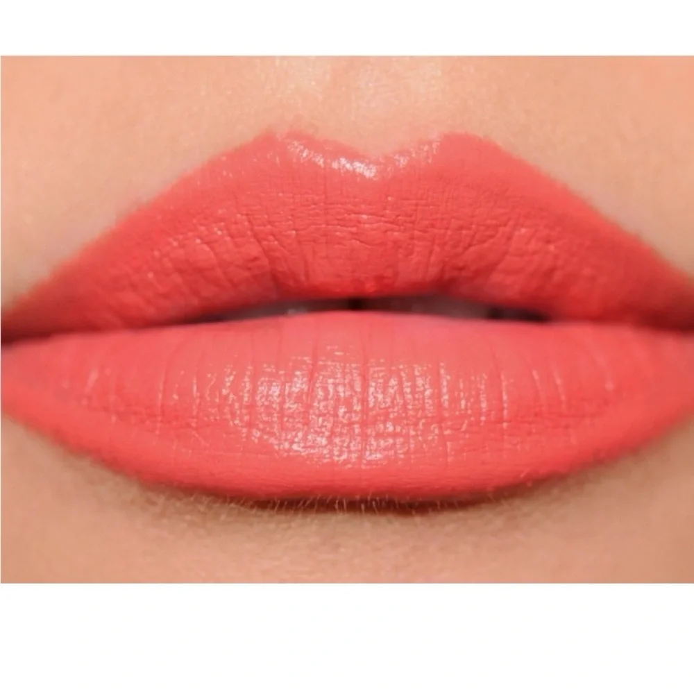 NWT MAC Cremesheen Lipstick Tropic Tonic New in Box Bright Coral DISCONTINUED